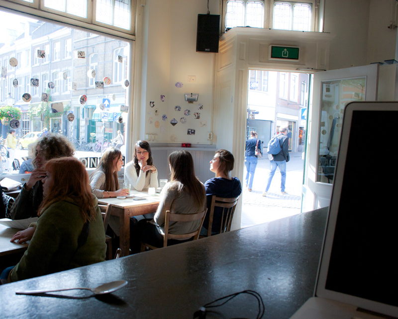 cafe zondag